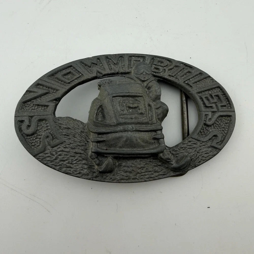 Vintage DIX Leather Co Snowmobile Belt Buckle Gray Excellent Vintage Pewter Tone